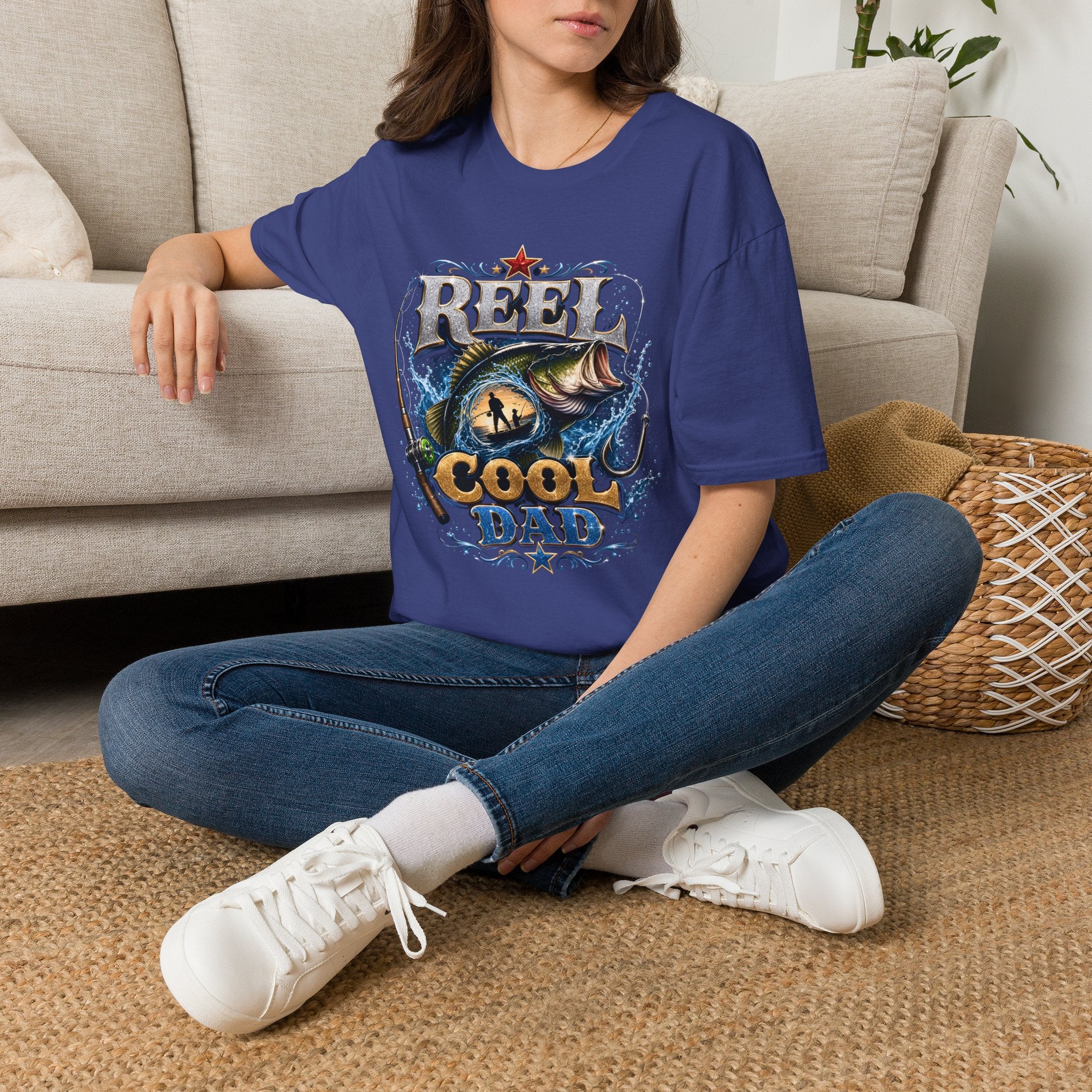 Reel Cool Bass Fishing Dad T-Shirt